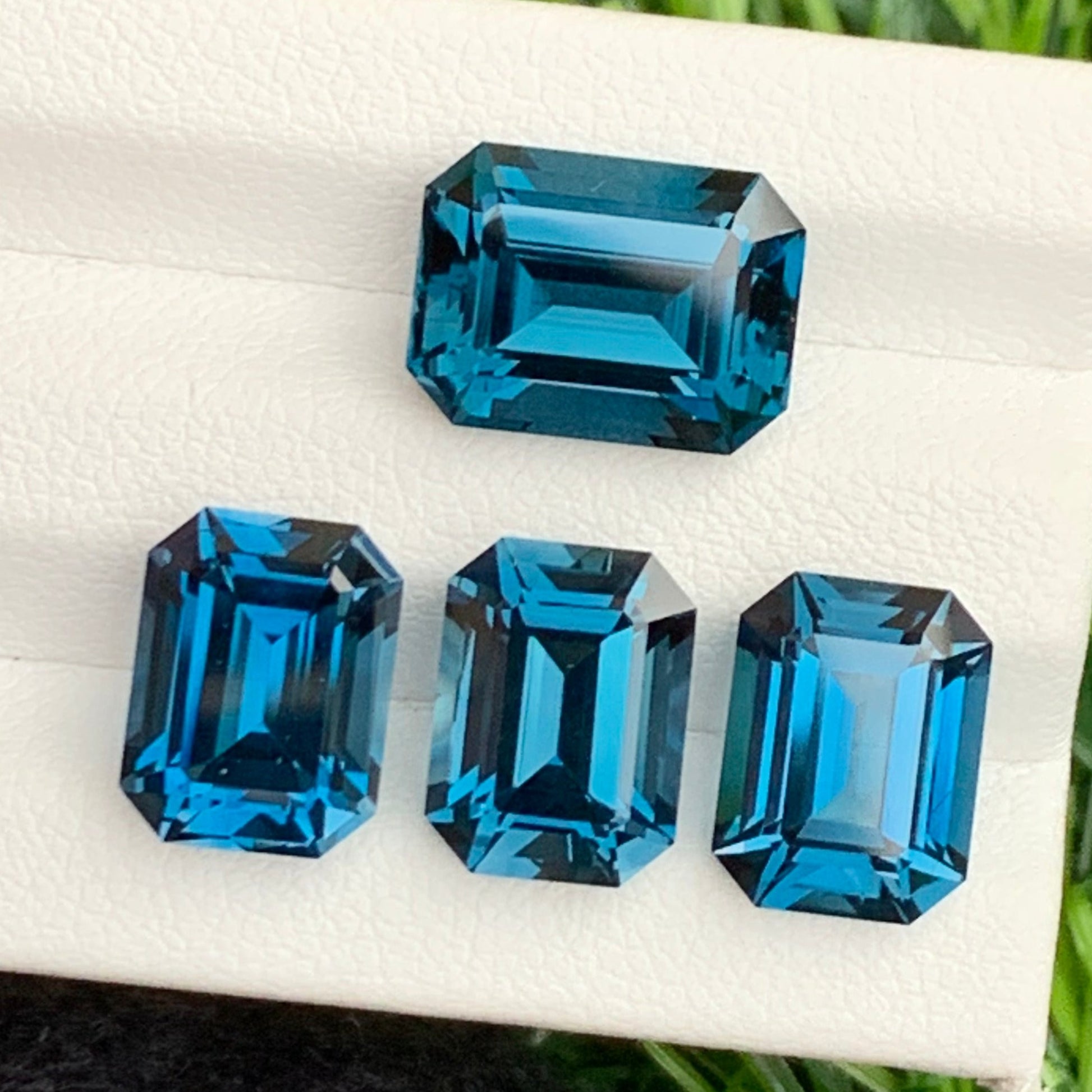 London blue topaz set for sale