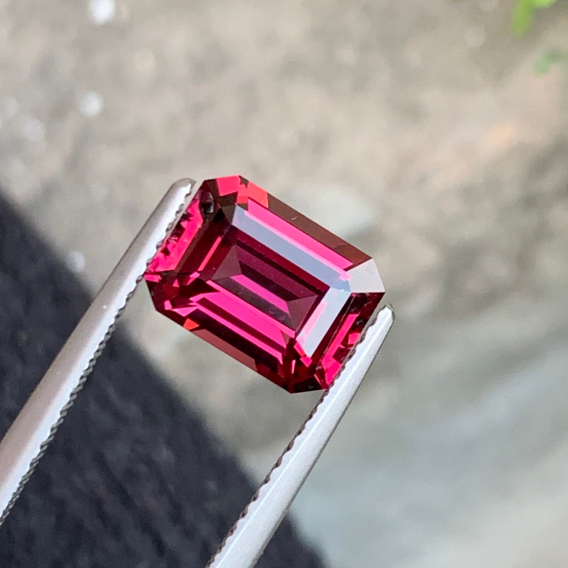 Loose umbalite garnet