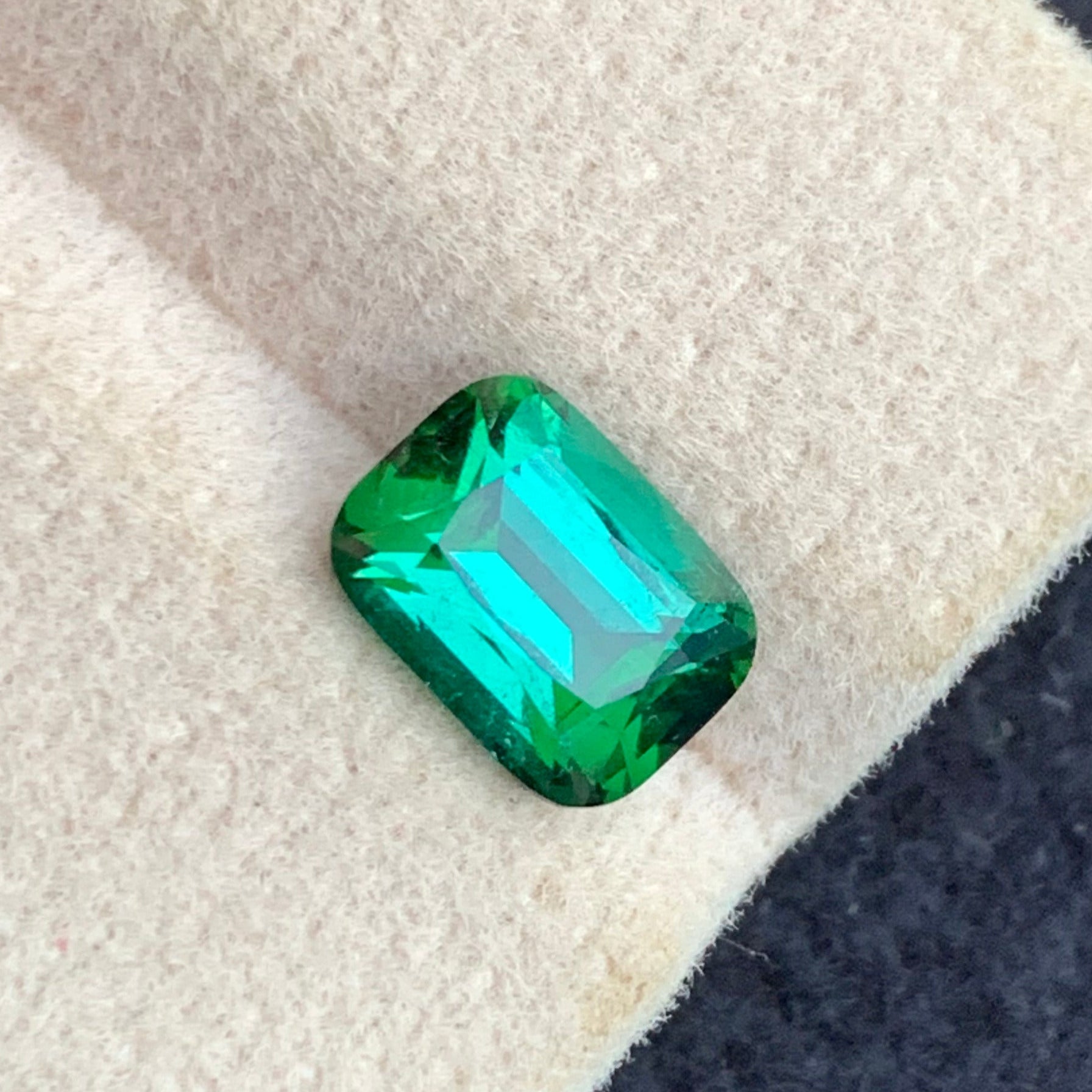 Bluish Green Tourmaline Gemstone
Bluish Green Tourmaline Jewelry