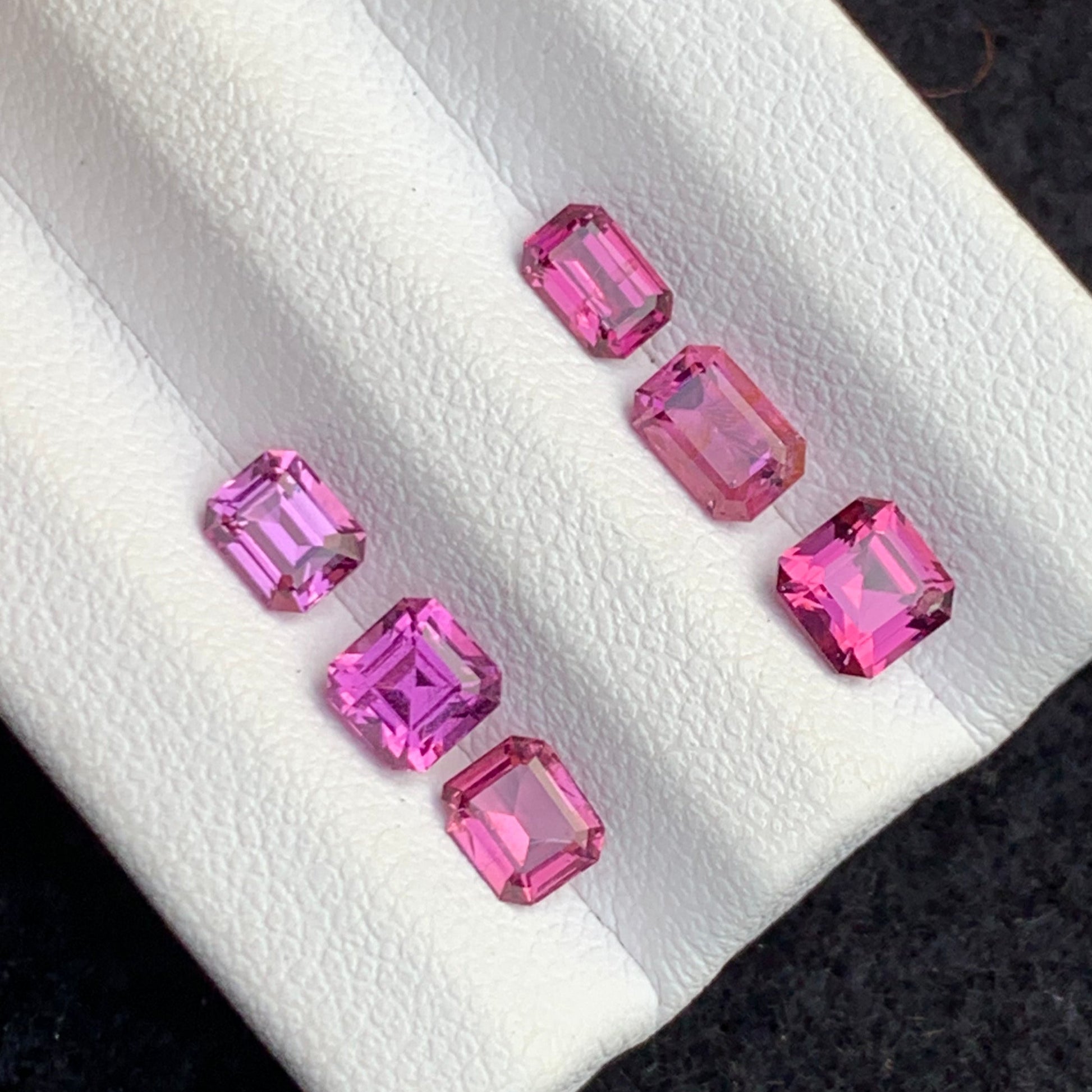 Pink Garnet lot
Pink Garnet jwelry