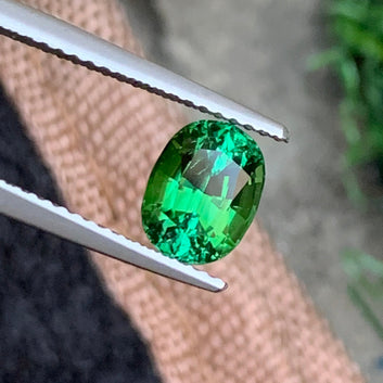 Bright Forest Green Tourmaline, Oval Cut 1.75 Cts