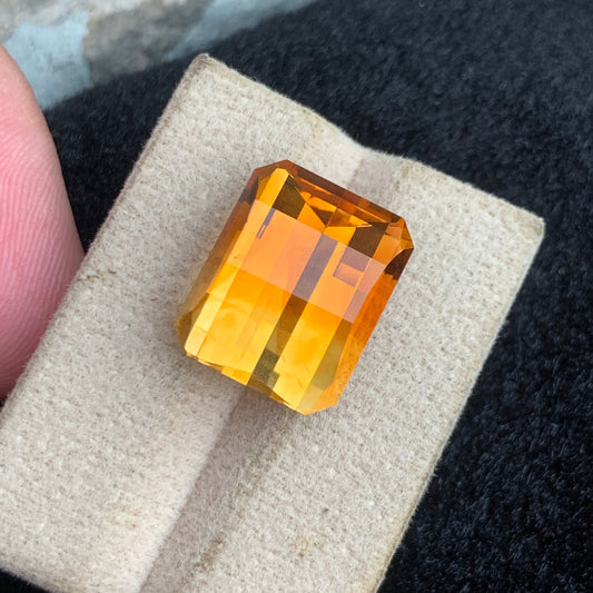 Mandarin Citrine gemstone
Mandarin Citrine jewelry
