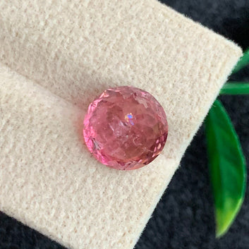 Rubellite Tourmaline gemtone
Rubellite Tourmaline jewelry
Round Rubellite Tourmaline 