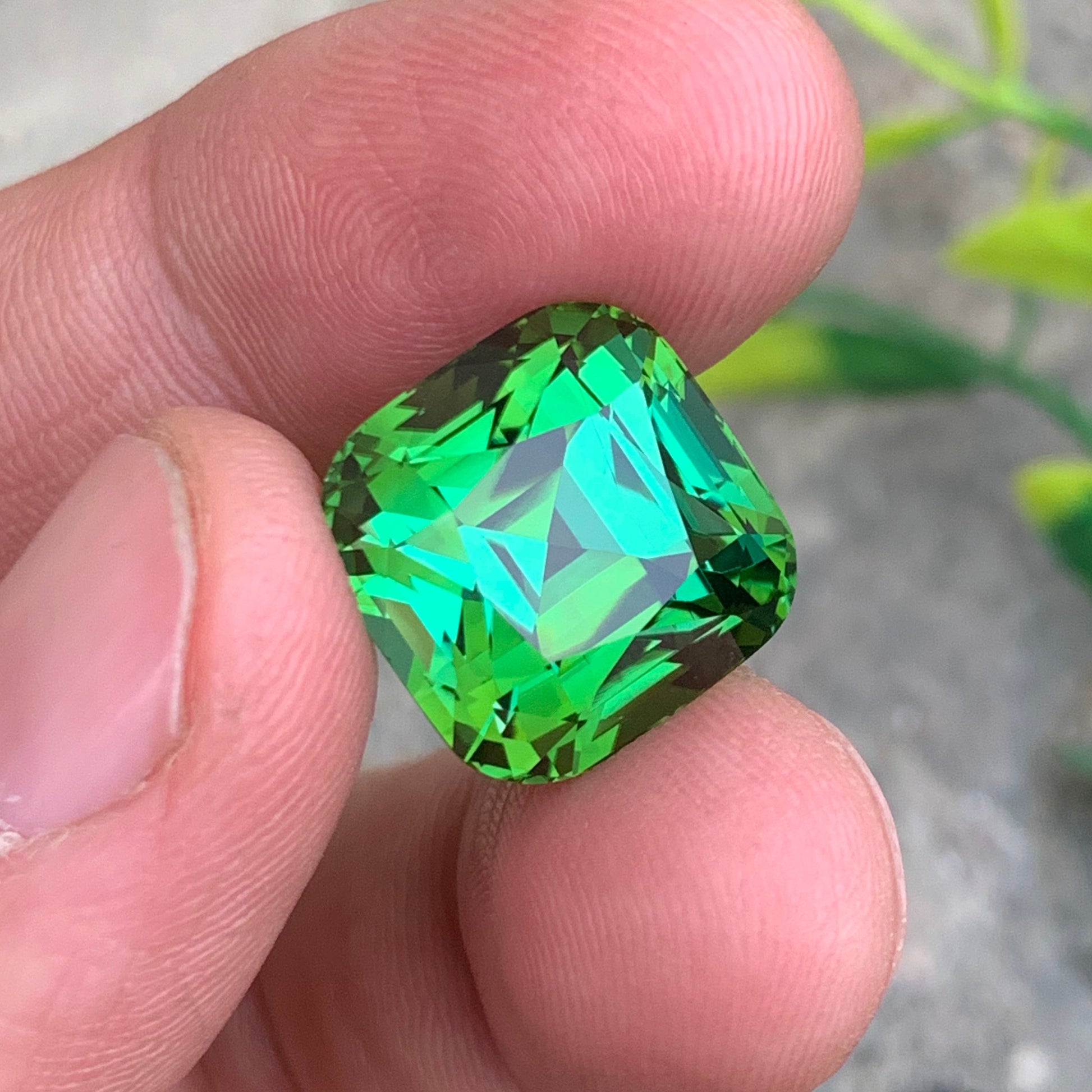 Bluish Green Tourmaline ring
Bluish Green Tourmaline pendant