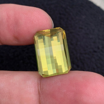 20.05 Carats Lemon Quartz from Brazil, Yellow Gemstone Pixel Shape