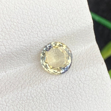 Bicolor Sapphire gemstone
Bicolor Sapphire jewelry