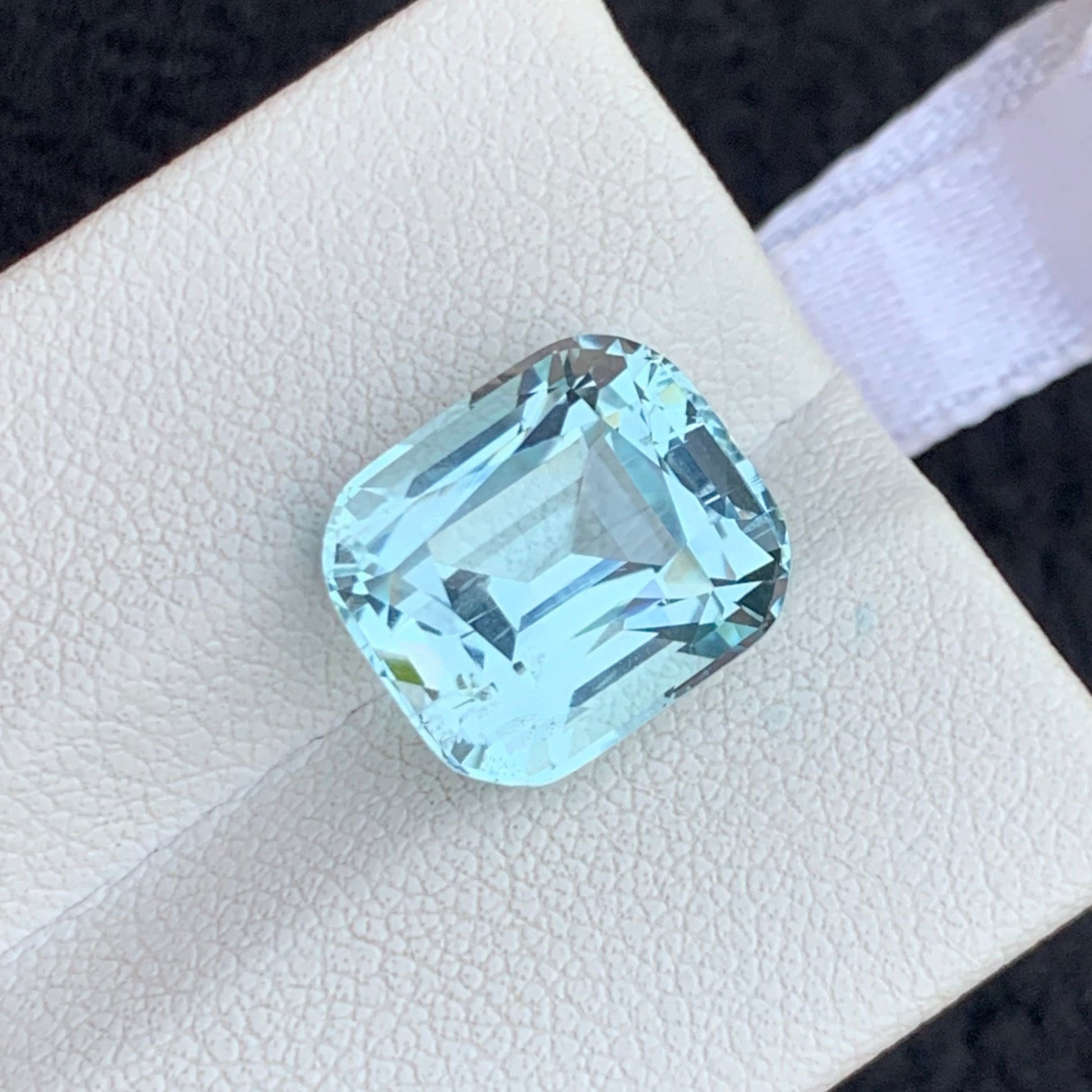 Blue Aquamarine 
Blue Aquamarine Jewelry
Blue Aquamarine  Ring