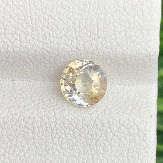 Light Yellow Sapphire gemstone
Light Yellow Sapphire jewelry