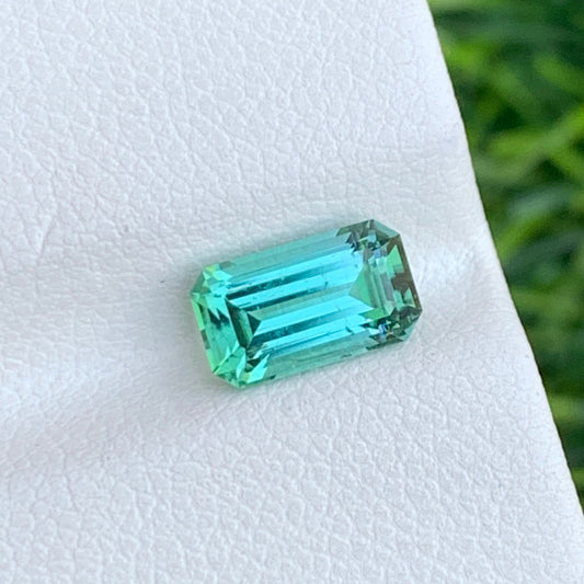 Bluish green tourmaline