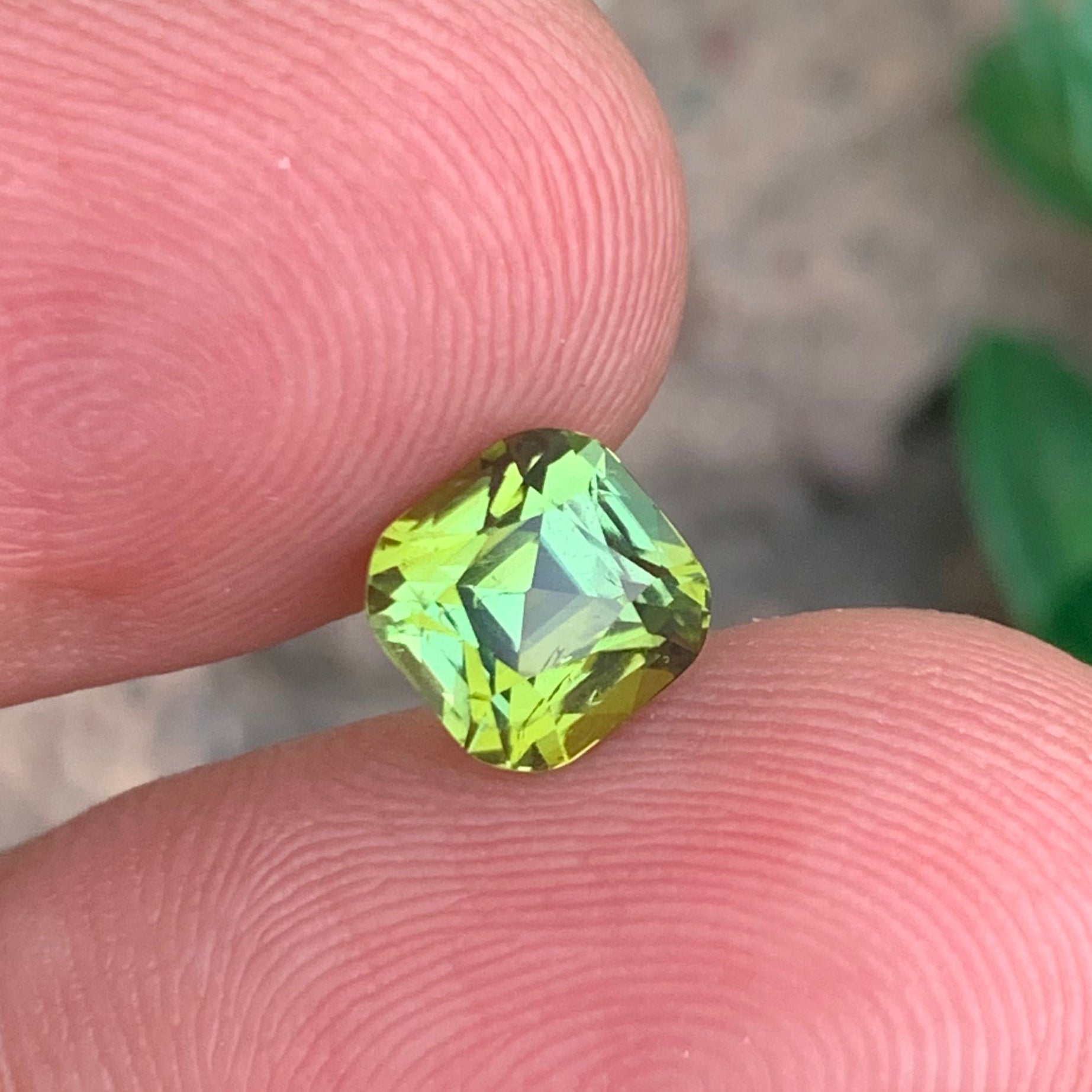 Forest Green Tourmaline ring
Forest Green Tourmaline pendant