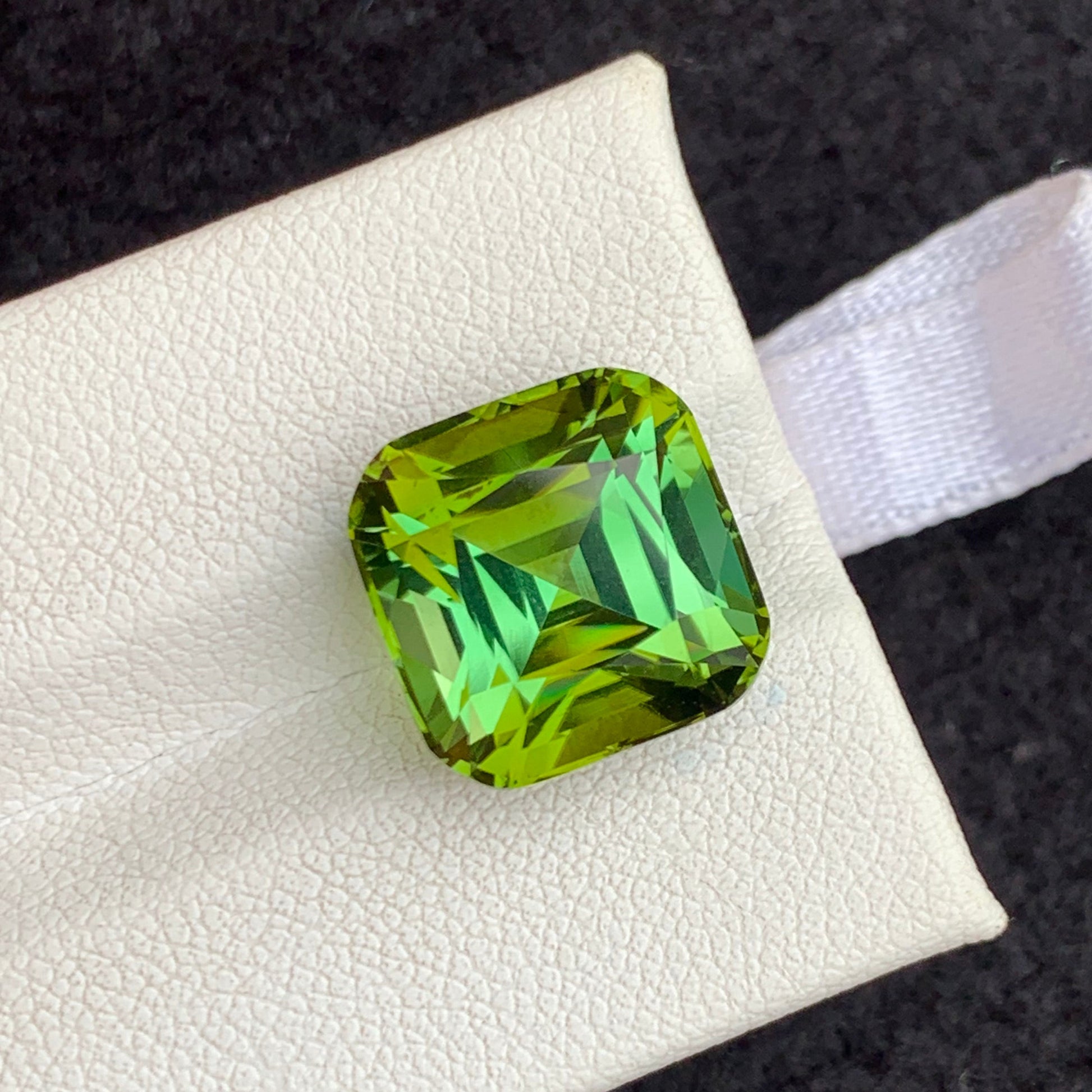  Forest Green Tourmaline
 Forest Green Tourmaline Jewelry