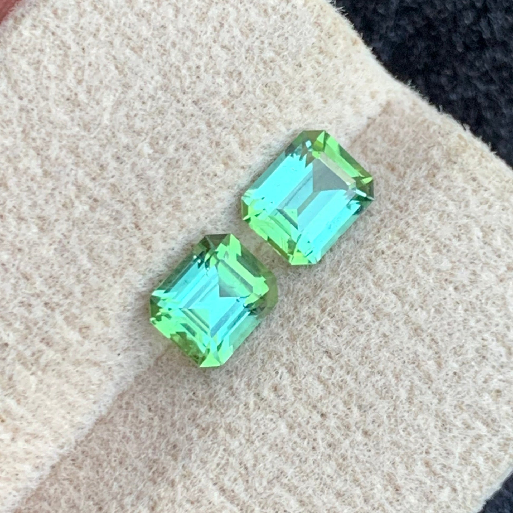 Yellow Bluish Green Tourmaline 
Yellow Bluish Green gemstone
Yellow Bluish Green jewelry