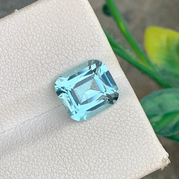 2.60 Carats Blue Aquamarine Gemstone, Cut Aquamarine Cushion Shape