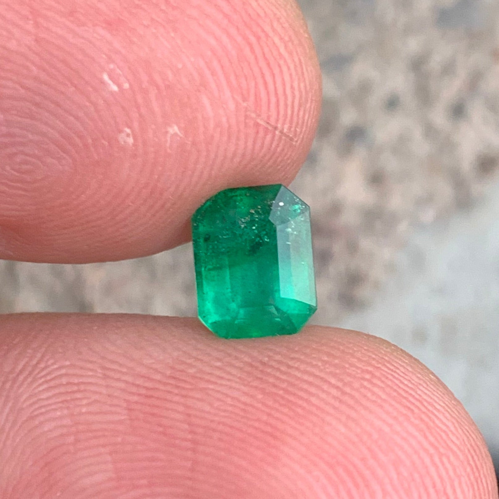 Emerald ring
Emerald pendant
Emerald gift