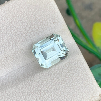 2.40 Carats Natural Aquamarine Gemstone, Cut Aquamarine Emerald Shape