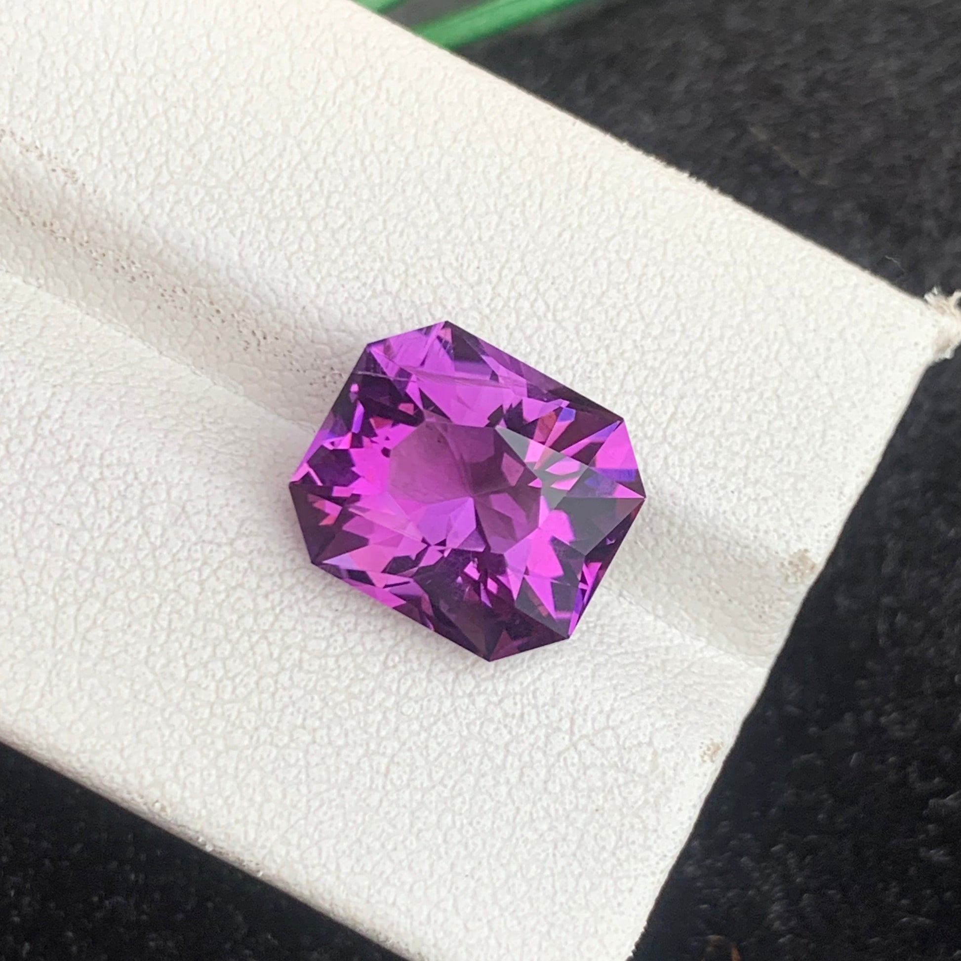 Pink Purple Amethyst ring
Pink Purple Amethyst pendant