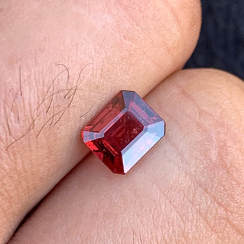 Orange Red Spinel ring
Orange Red Spinel pendant