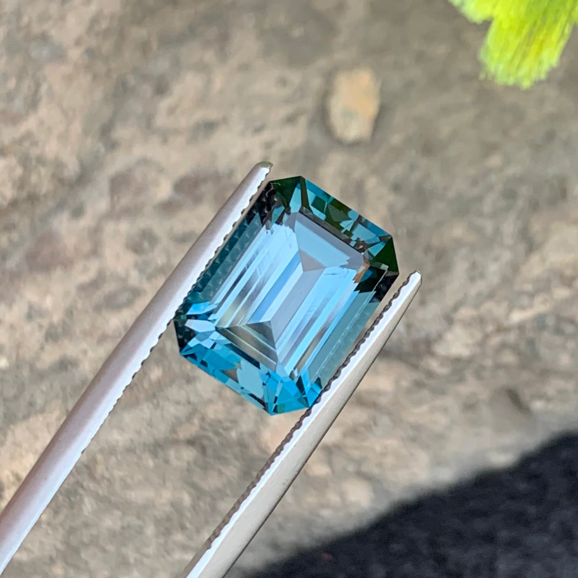 Loose blue topaz