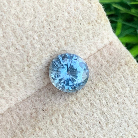 Gray Sapphire gemstone
Gray Sapphire jewelry