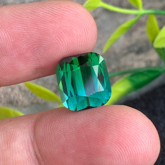 Bluish Green or Bicolor Tourmaline
Bicolor Tourmaline Ring