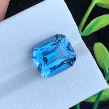 Hot Blue Aquamarine
Blue Aquamarine jewelry