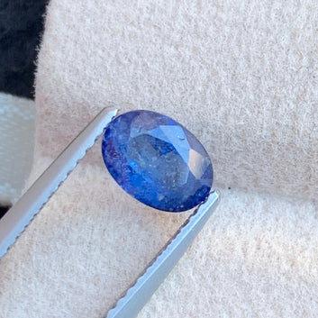 1.25 Carats Blue Sapphire, Royal Blue Sapphire Stone - Oval Shape 7.20 x 5.18 MM