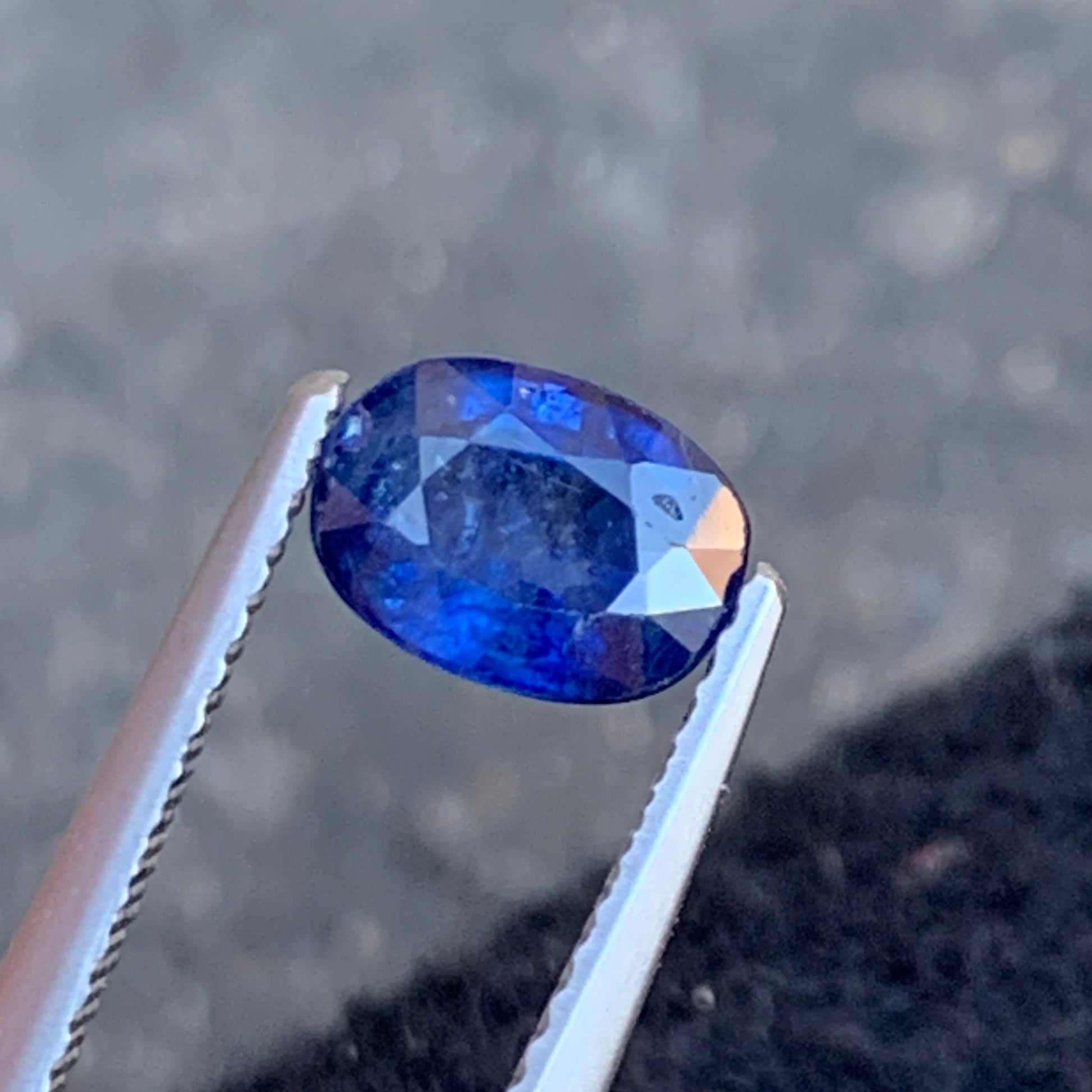 cut sapphire