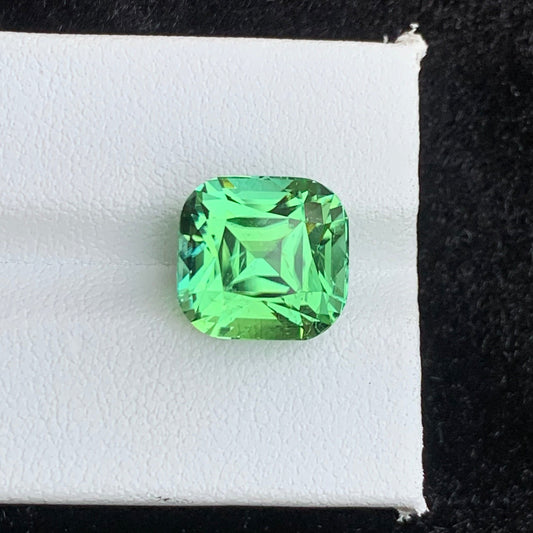 9.10 Carats Apple Green Tourmaline, Loose Afghan Tourmaline - Cushion Shape