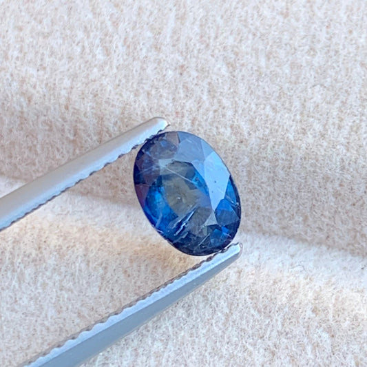 1.25 Carats Hot Blue Sapphire, Royal Blue Sapphire Stone - Oval Shape 6.98 x 5.05 MM