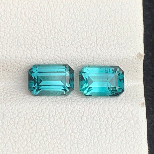 Bicolor Lagoon Tourmaline Stone
Bicolor Lagoon Tourmaline pair