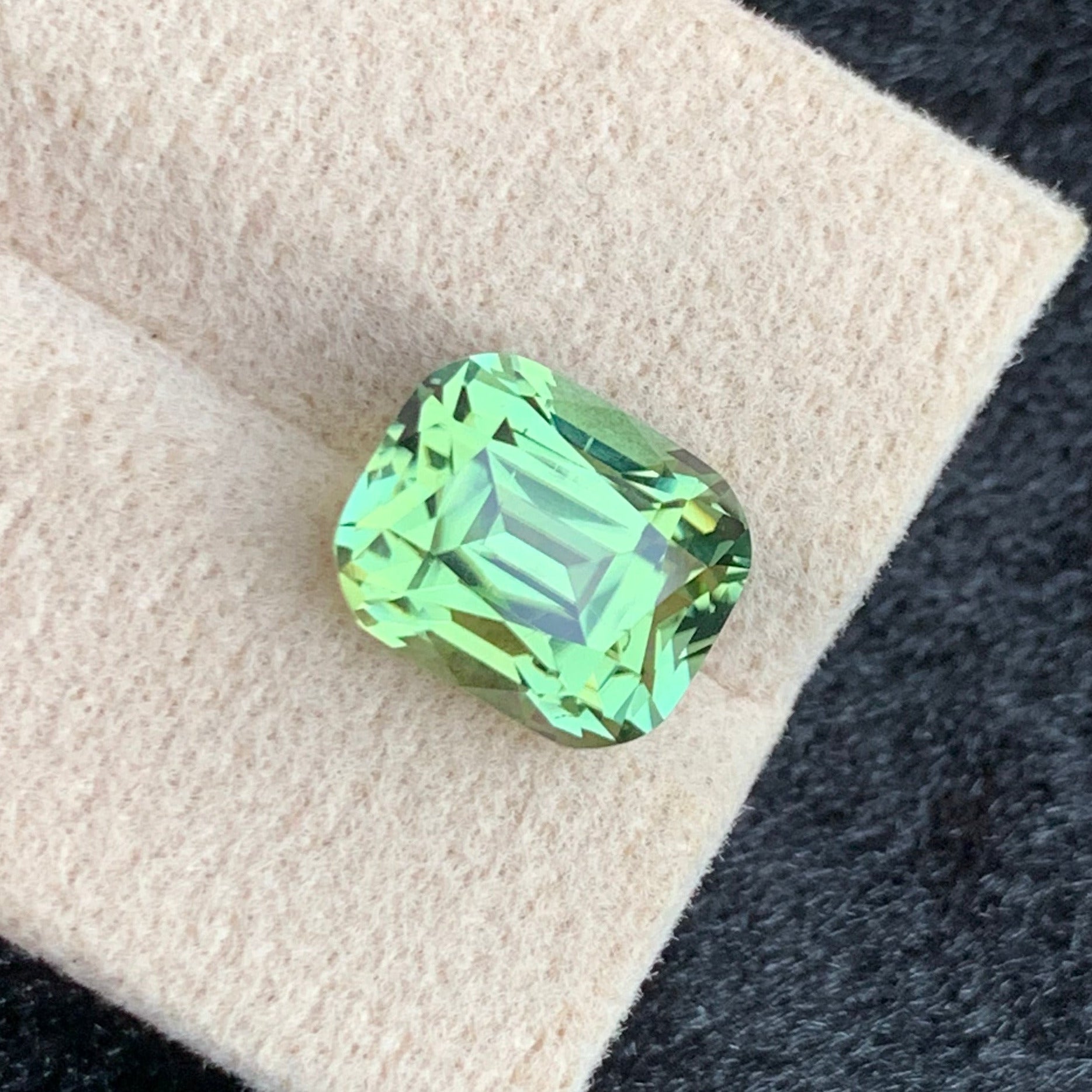 Apple Green Tourmaline gemstone
Apple Green Tourmaline Jewelry