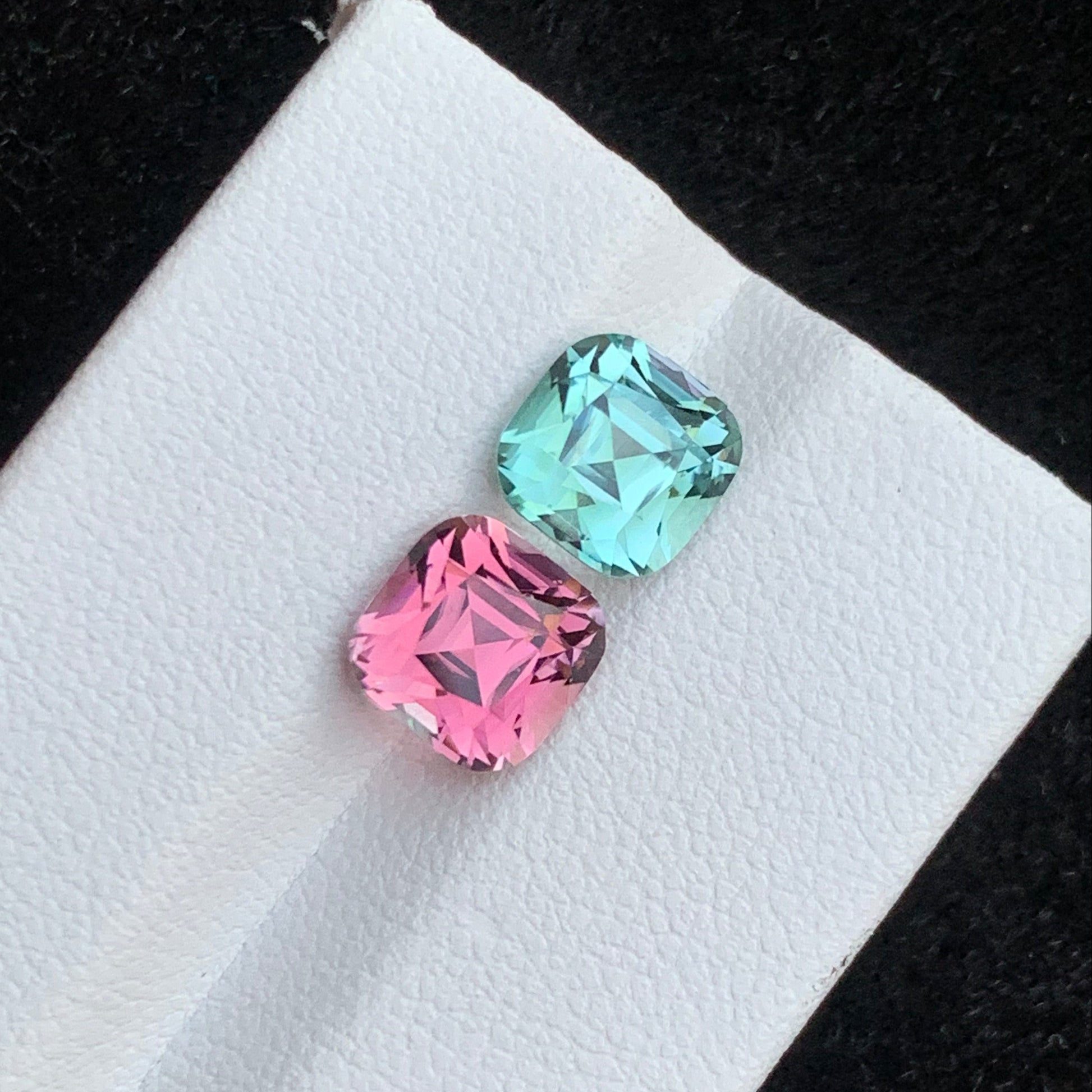 Cushion cut unmatched color tourmaline close-up
Eye clean reverse tourmaline pair Afghanistan