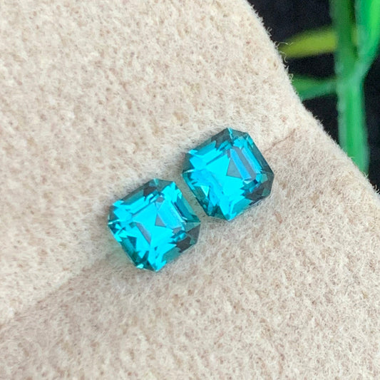 Neon Blue Tourmaline Gemstone
Neon Blue Tourmaline jewelry