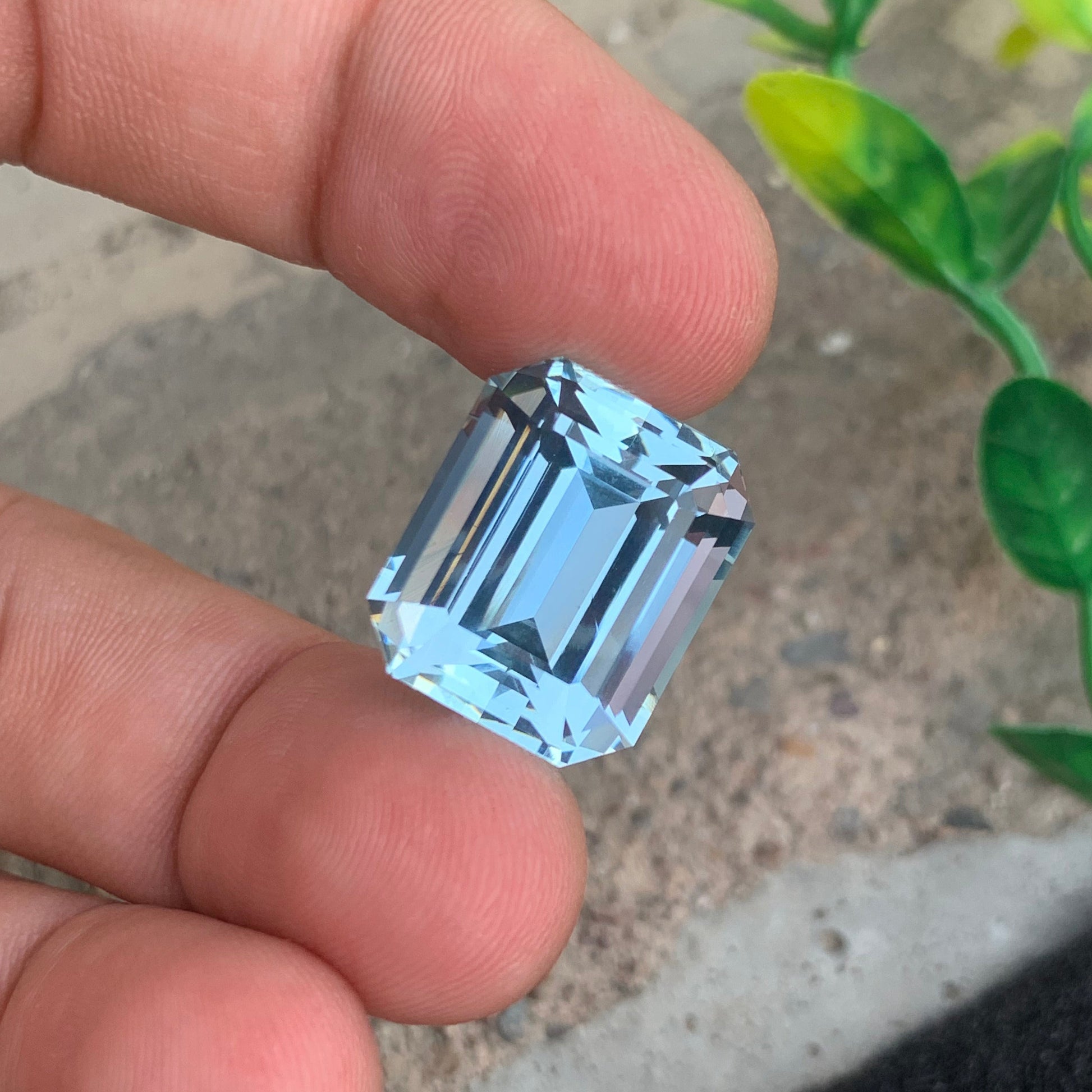 Natural Aquamarine Gemstone
Natural Aquamarine jewelry