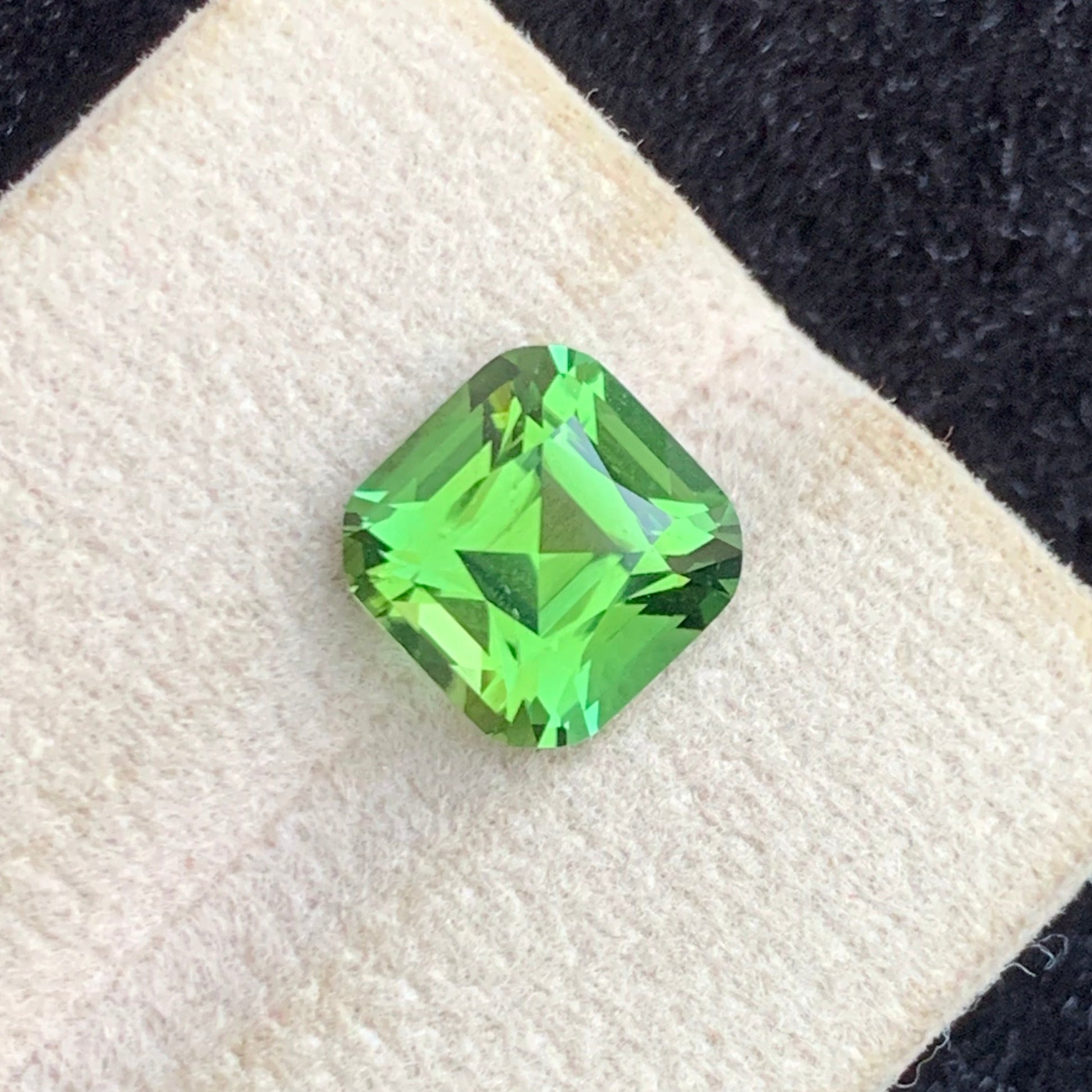 Apple Green Tourmaline
Apple Green Tourmaline jewelry