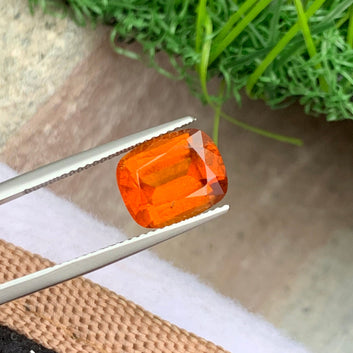 4.95 Carats Loose Hessonite Garnet, Orange Garnet Cushion Cut