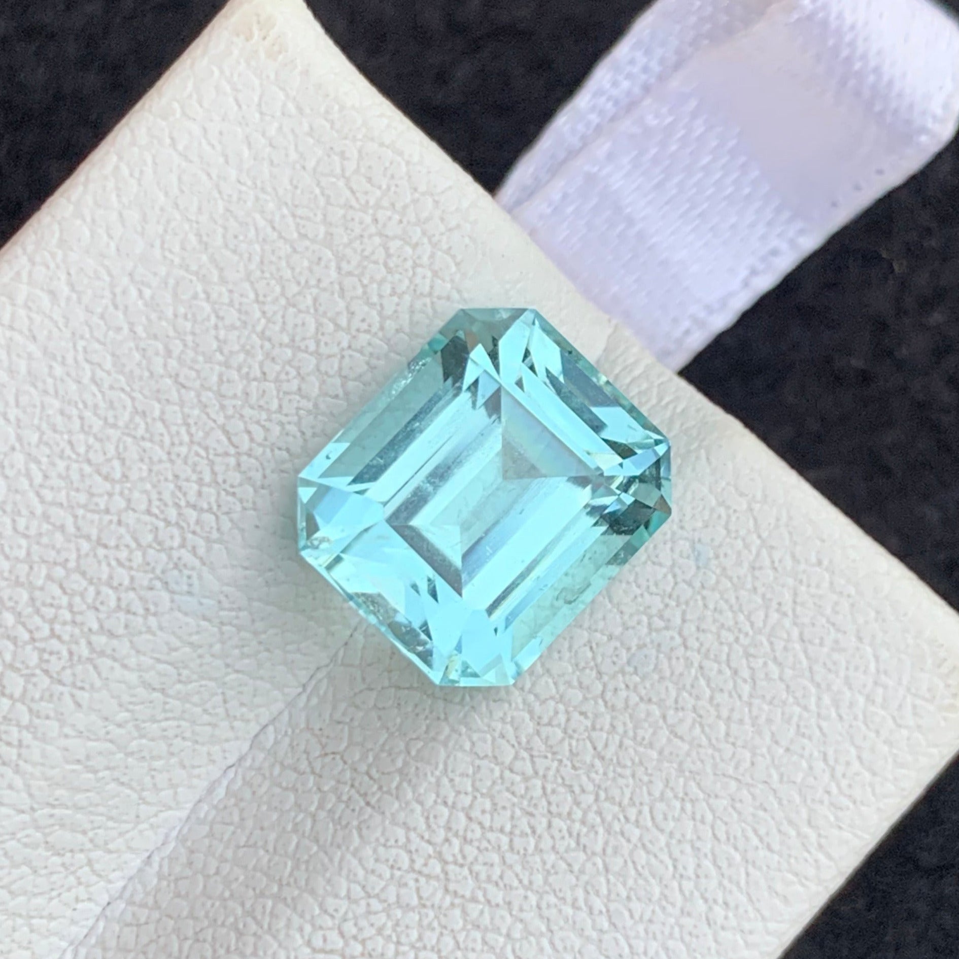  Blue Aquamarine ring
 Blue Aquamarine pendant