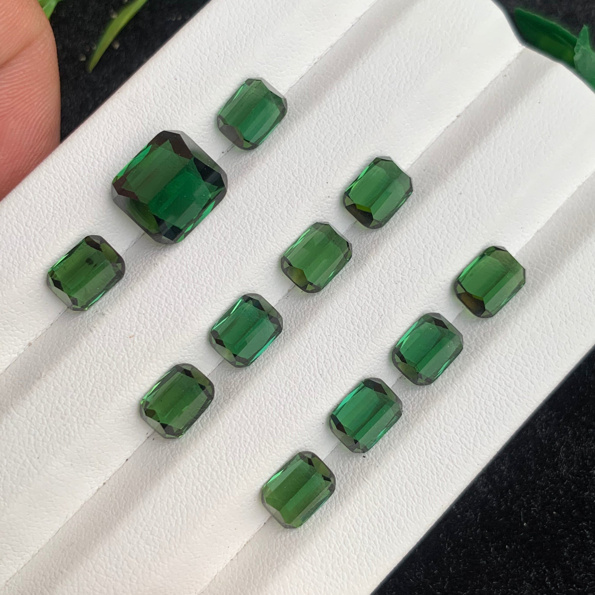 Green Tourmaline rings
Green Tourmaline jewelry