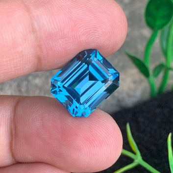 London Blue Topaz ring
London Blue Topaz pendant