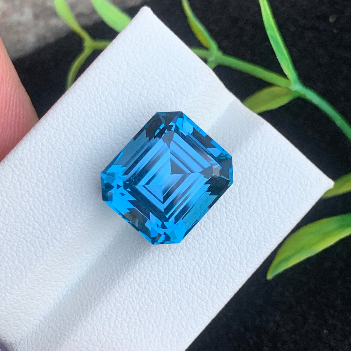 London Blue Topaz ring
London Blue Topaz pendant