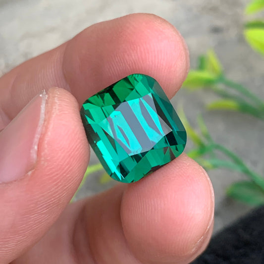 Bluish Green Tourmaline ring
Bluish Green Tourmaline pendant 