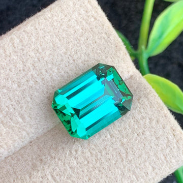 Lagoon Tourmaline ring
Lagoon Tourmaline pendant