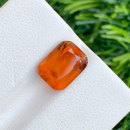 Loose Hessonite Garnet Gemstone, Cushion Cut 4.10 Carats