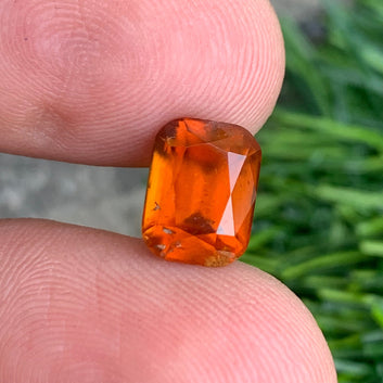 Loose Hessonite Garnet Gemstone, Cushion Cut 4.10 Carats