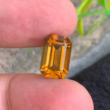 5.75 Carat Natural Loose Citrine Gemstone – Emerald Cut | Attractive Brazilian Citrine