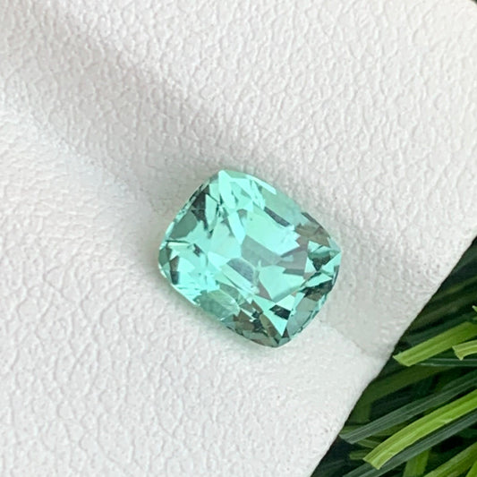 Seafoam Green Tourmaline gemstone
Seafoam Green Tourmaline jewelry