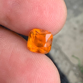 Loose Hessonite Garnet Gemstone, Cushion Cut 2.35 Carats