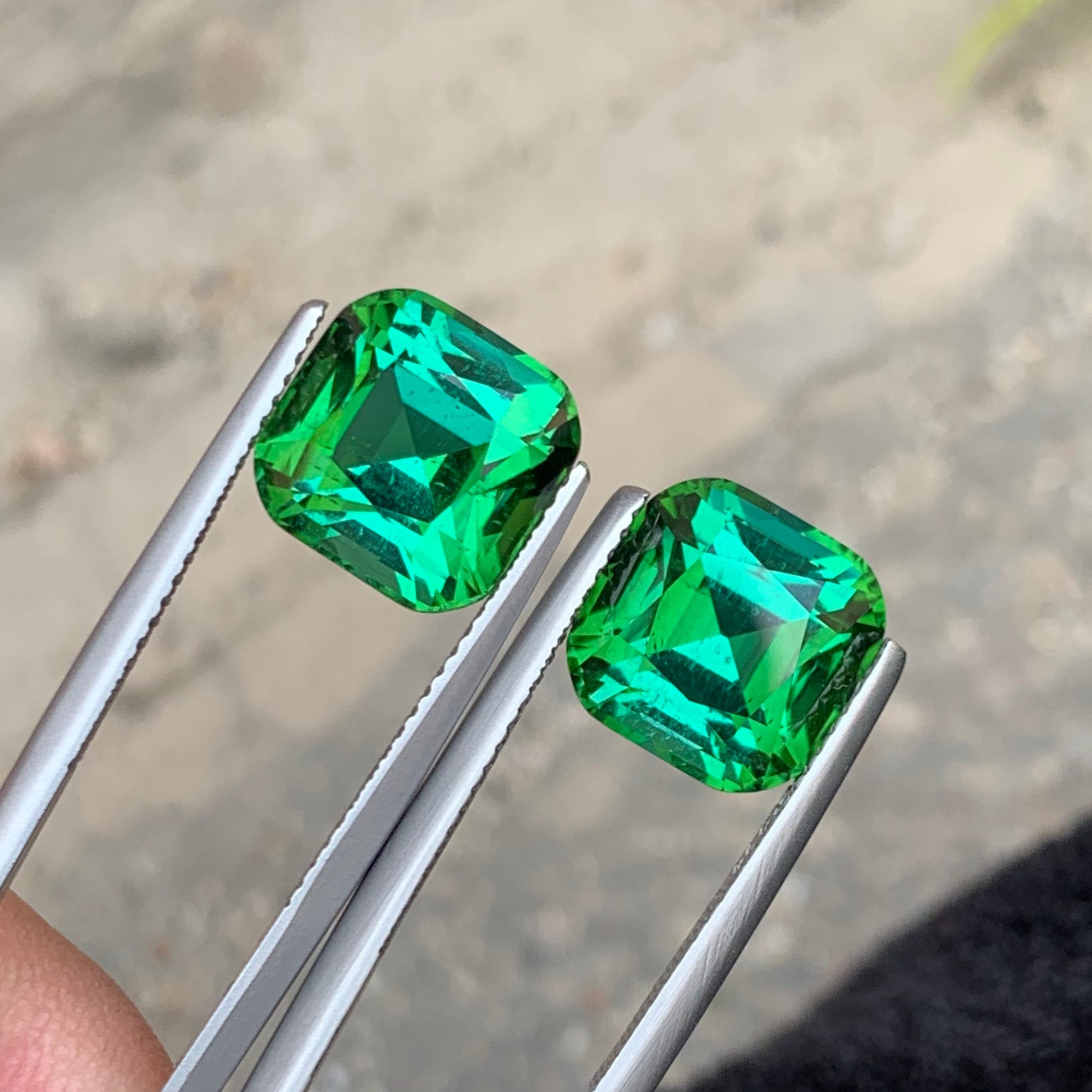 Bluish Green Tourmaline Gemstone
Bluish Green Tourmaline jewelry