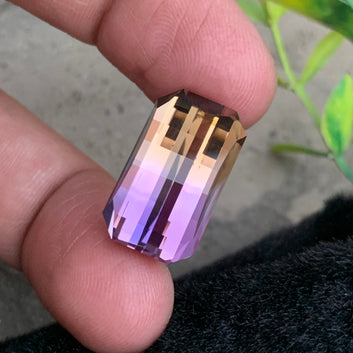Ametrine pendant
bicolor Ametrine
