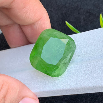 76.80 Carats Natural Green Peridot Gemstone with Cushion Cut, Big Size Loose Peridot